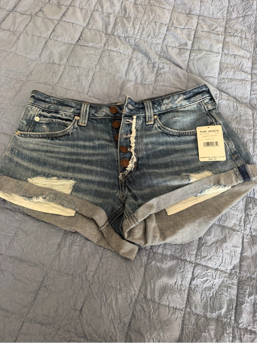 Free People We the Free Beach Break  Light Blue Denim Shorts NWT Size 27